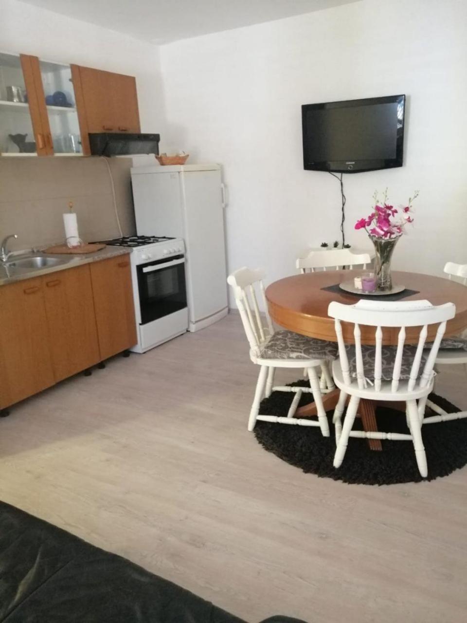 Apartment Anka Marina Esterno foto